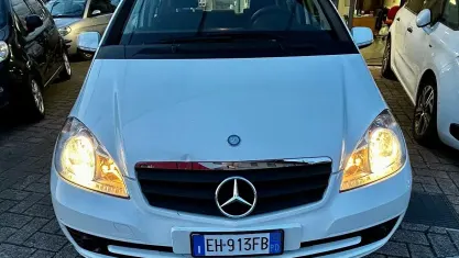 Usata Mercedes A160 Avantgarde 82 CV (60 kW) 2011 Bianco Berlina