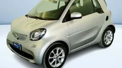 Argento metallizzato Usata 2019 Smart ForTwo Electric Drive Passion Tre volumi | 11.700 € (Buon prezzo)