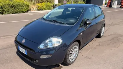 Usata Fiat Punto Street 95 CV (69 kW) 2018 Blu Utilitaria