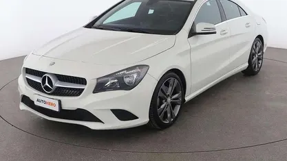 Bianco Usata 2014 Mercedes CLA180 Tre volumi | 16.999 € (Buon prezzo)