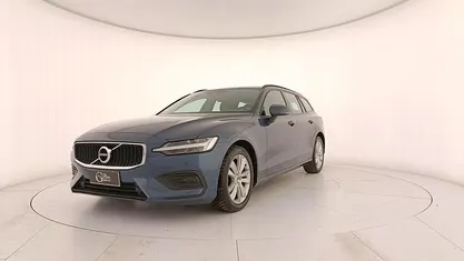 Usata Volvo V60 Business Edition 197 CV (144 kW) 2021 Blu Station wagon