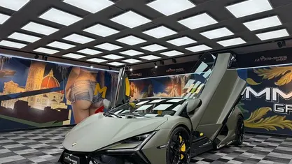 Nuova Lamborghini Countach 825 CV (606 kW) 2026 Verde Coupé