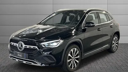Begagnad Mercedes GLA250 161 HK (118 kW) 2021 Grå SUV