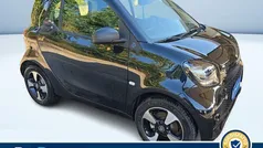 Nero metallizzato Usata 2021 Smart ForTwo Electric Drive Passion Tre volumi | 14.500 € (Buon prezzo)