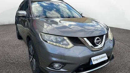 Usata 2015 Nissan X-Trail Acenta SUV | 10.900 € (Super prezzo)