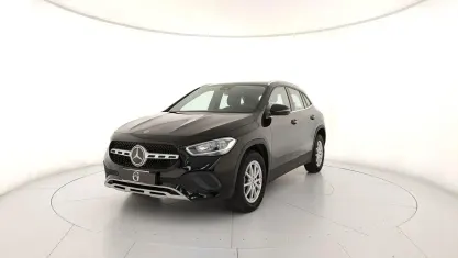 Usata Mercedes GLA180 Executive 116 CV (85 kW) 2023 Nero SUV