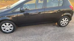 Usata 2014 Opel Corsa Tre volumi | 4800 € (Buon prezzo)