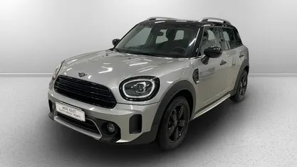 Melting silver Usata 2022 Mini Cooper Countryman Business SUV | 28.900 € (Buon prezzo)