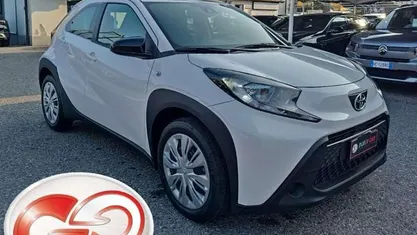 Usata Toyota Aygo X Active 72 CV (52 kW) 2026 SUV