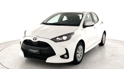 Usata Toyota Yaris Hybrid Business Edition 92 CV (67 kW) 2023