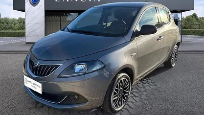 Usata 2024 Lancia Ypsilon Due volumi | 14.450 € (Buon prezzo)