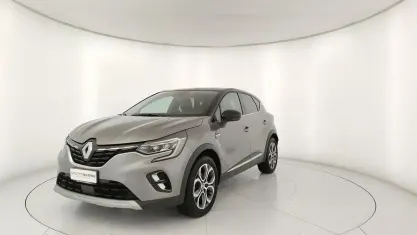 Occasion Renault Captur Techno 101 PK (74 kW) 2023 Grijs SUV