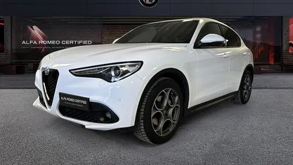 Usata Alfa Romeo Stelvio Sprint 190 CV (139 kW) 2022 Bianco SUV