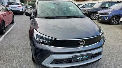 Usata 2023 Opel Crossland Elegance SUV | 14.950 € (Buon prezzo)