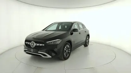 Usata Mercedes GLA180 Advanced 116 CV (85 kW) 2025 Nero SUV