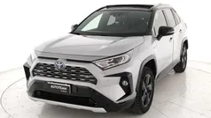 Argento Usata 2020 Toyota RAV4 Hybrid Style SUV | 25.400 € (Buon prezzo)