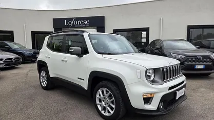 Begagnad Jeep Renegade Limited 150 HK (110 kW) 2021 Vit SUV