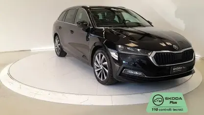 Usata Skoda Octavia Style 150 CV (110 kW) 2021 Nero Station wagon