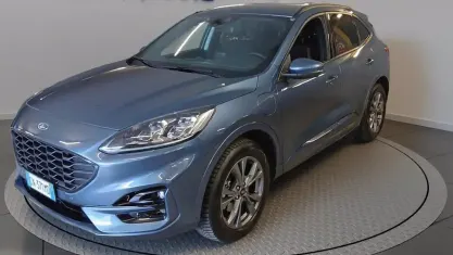 Käytetty Ford Kuga ST-Line X 225 HP (165 kW) 2023 Sininen Katumaasturi