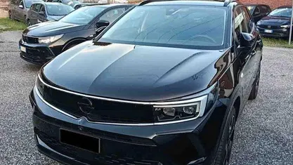 Usata Opel Grandland X 131 CV (96 kW) 2024 SUV