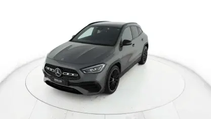 Usata Mercedes GLA200 Premium 150 CV (110 kW) 2022 Grigio SUV