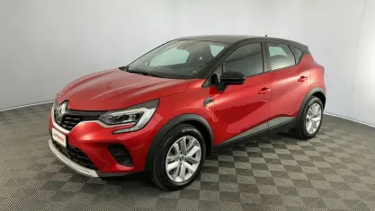 Usata Renault Captur Zen 143 CV (105 kW) 2022 Rosso SUV