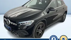 Nero metallizzato Usata 2022 Mercedes GLA200 SUV | 35.500 € (Ottimo prezzo)