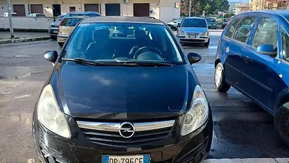 Usata Opel Corsa Club 75 CV (55 kW) 2007 Nero Berlina