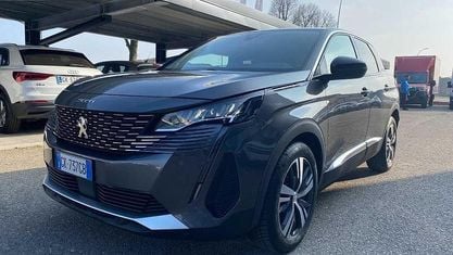 Usata Peugeot 3008 Allure 131 CV (96 kW) 2022 Grigio SUV