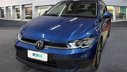Blu/azzurro Usata 2022 VW Polo Tre volumi | 15.900 € (Buon prezzo)