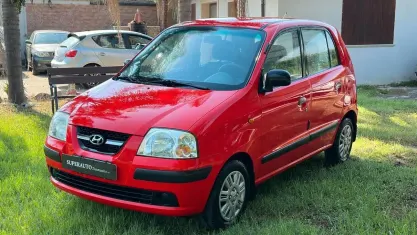Usata Hyundai Atos Active 63 CV (46 kW) 2006 Rosso Utilitaria