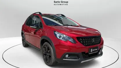 Usata Peugeot 2008 GT-line 110 CV (80 kW) 2019 Rosso SUV