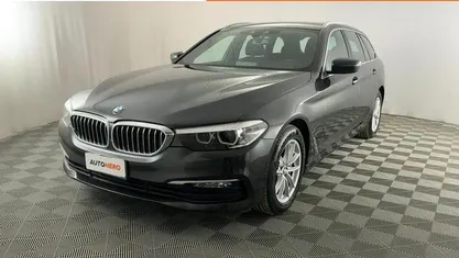 Usata BMW 530 Luxury Line 265 CV (194 kW) 2018 Nero Station wagon