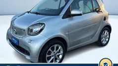Argento metallizzato Usata 2020 Smart ForTwo Electric Drive Passion Tre volumi | 10.100 € (Ottimo prezzo)