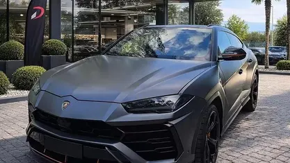 Usata Lamborghini Urus 649 CV (477 kW) 2019 SUV