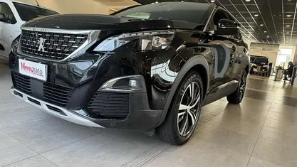 Usata Peugeot 3008 GT-line 131 CV (96 kW) 2020 Nero SUV