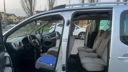 Usata Peugeot Partner Tepee Outdoor 90 CV (66 kW) 2010 Grigio Monovolume