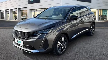 Grigio Usata 2022 Peugeot 3008 Allure SUV | 22.950 € (Buon prezzo)