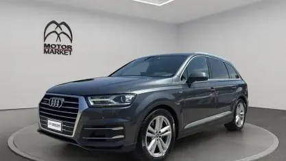 Usata Audi Q7 Business Plus 272 CV (200 kW) 2017 Grigio / gray SUV