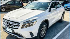 Bianco Usata 2019 Mercedes GLA200 Business SUV | 20.000 € (Buon prezzo)