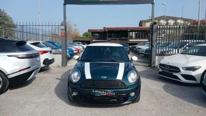 Usata Mini Cooper D 109 CV (80 kW) 2007 Verde Utilitaria