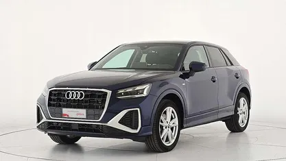 Blu/azzurro Usata 2024 Audi Q2 S-Line SUV | 33.700 € (Buon prezzo)