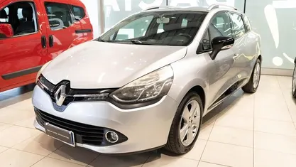 Usata Renault Clio GrandTour 90 CV (66 kW) 2014 Grigio chiaro Station wagon