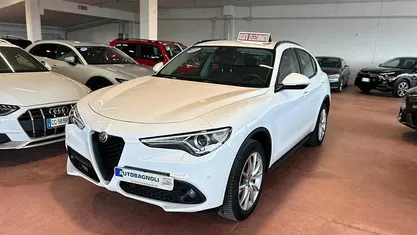 Bianco Usata 2020 Alfa Romeo Stelvio Executive SUV | 25.800 € (Ottimo prezzo)