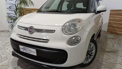 Bianco Usata 2015 Fiat 500L Lounge Monovolume | 5200 € (Ottimo prezzo)