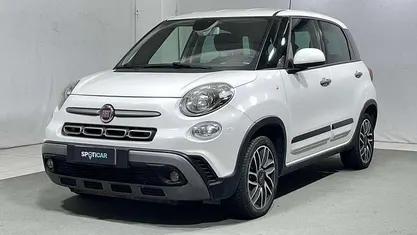 Usata 2020 Fiat 500L Cross Monovolume | 10.900 € (Buon prezzo)