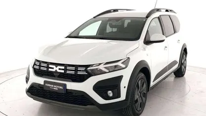 Bianco Usata 2025 Dacia Jogger Extreme Monovolume | 16.900 € (Ottimo prezzo)