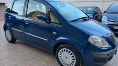 Blu/azzurro Usata 2005 Lancia Musa Monovolume | 2399 € (Super prezzo)