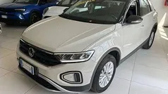 Usata 2022 VW T-Roc Life SUV | 20.490 € (Buon prezzo)