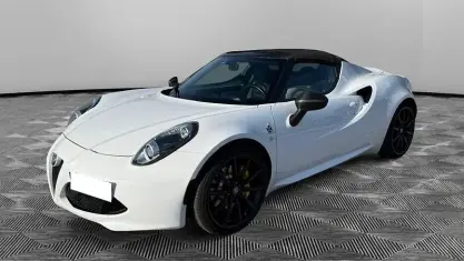 Usata Alfa Romeo 4C 241 CV (177 kW) 2016 Bianco Cabrio